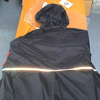 Cape De Pluie Vélo Avec Manches Bleu Nuit XS à XXL Bern Pro X 7 Cape De Pluie Vélo Avec Manches Bleu Nuit XS à XXL Bern Pro X – Image 5