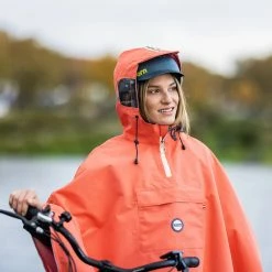 Poncho Anti-pluie Unisexe Pour Adultes Le Temps Des Grenouilles -Béquilles vélo Ventes cape de pluie velo orange impermeable Le Temps des Grenouilles 1