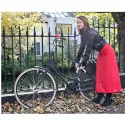 Georgia In Dublin Jupe Protège Pluie De Vélo Sur Cycliste Rainwrap - Rouge -Béquilles vélo Ventes jupe protege pluie de velo sur cycliste rainwrap rouge full 6