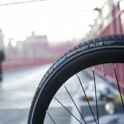 Pneu Vélo Schwalbe Marathon Plus 26 Pouces 13 Pneu Vélo Schwalbe Marathon Plus 26 Pouces -Béquilles vélo Ventes pneu velo schwalbe marathon plus 26 pouces full 5