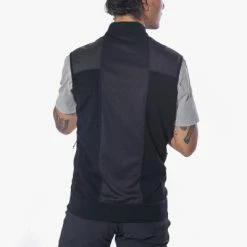 Chrome Industries Veste Légère Sans Manches Coupe-vent Surveyor Vest Chrome Noire -Béquilles vélo Ventes veste legere sans manches coupe vent surveyor vest chrome noire full 6